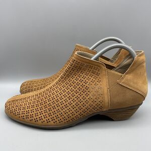 Abeo Bio System Ankle Boots Women’s Size 9‎ N Nevis Brown Perforated (Stain)
